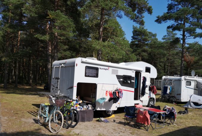 Steven Deschuyteneer Motorhome Mobile Home ervaring Denemarken Zweden Noorwegen Fiat Sunlight A70 staan