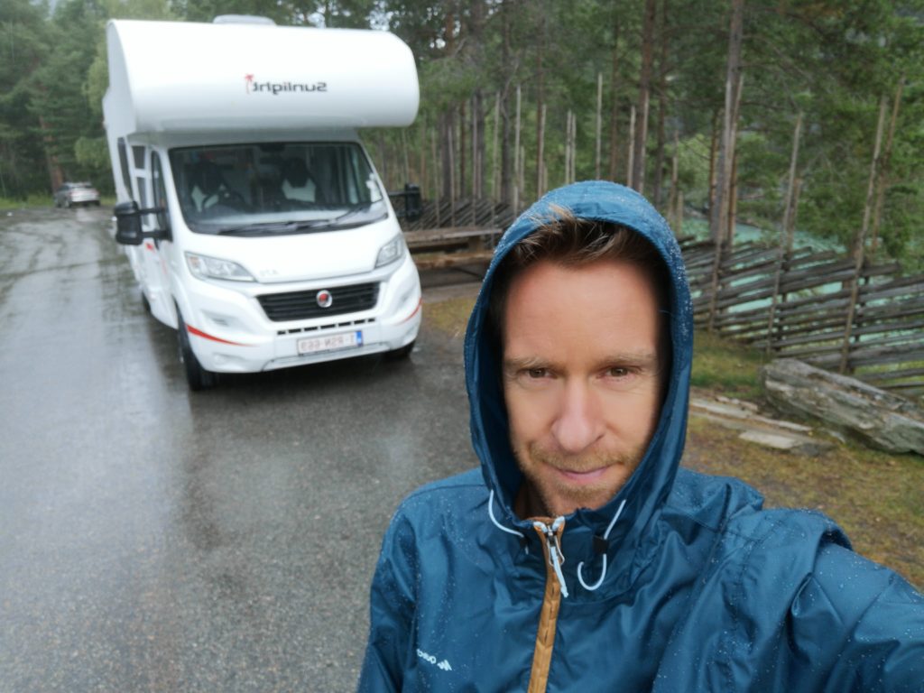 Steven Deschuyteneer Motorhome Mobile Home ervaring Denemarken Zweden Noorwegen onderweg
