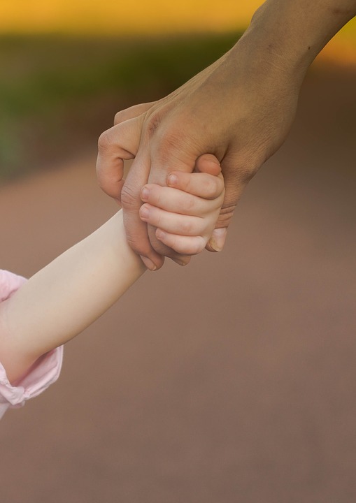 Steven Deschuyteneer Waar is onvoorwaardelijke liefde te vinden hand